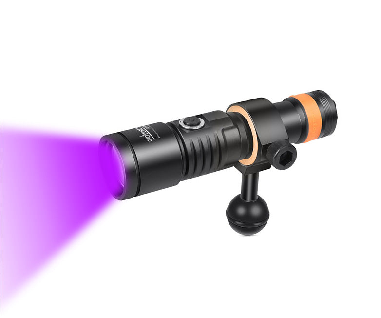 OrcaTorch D530V 395nm UV Luz de buceo para fotografía subacuática